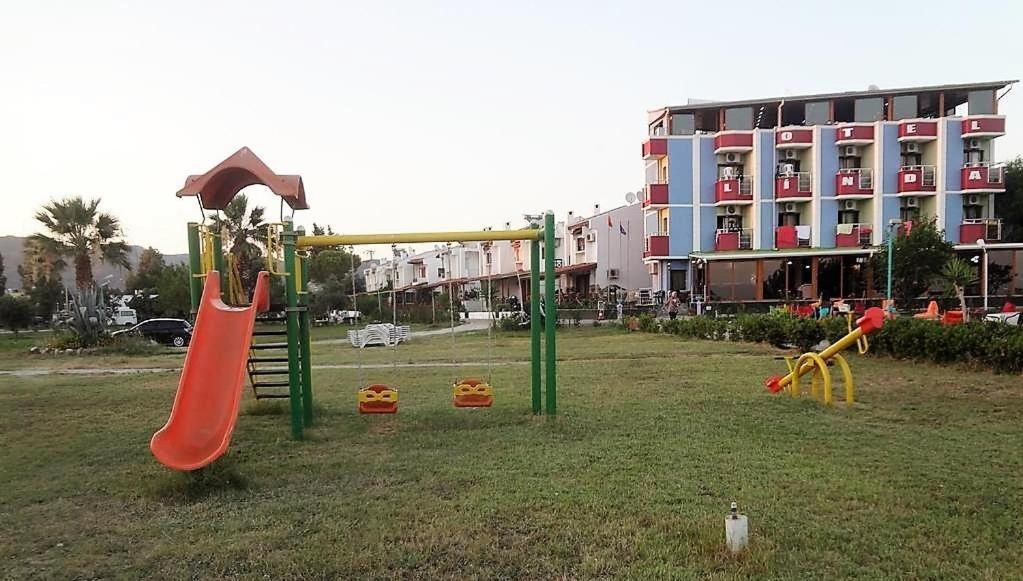 Linda Butik Otel Guemuelduer İzmir Extérieur photo
